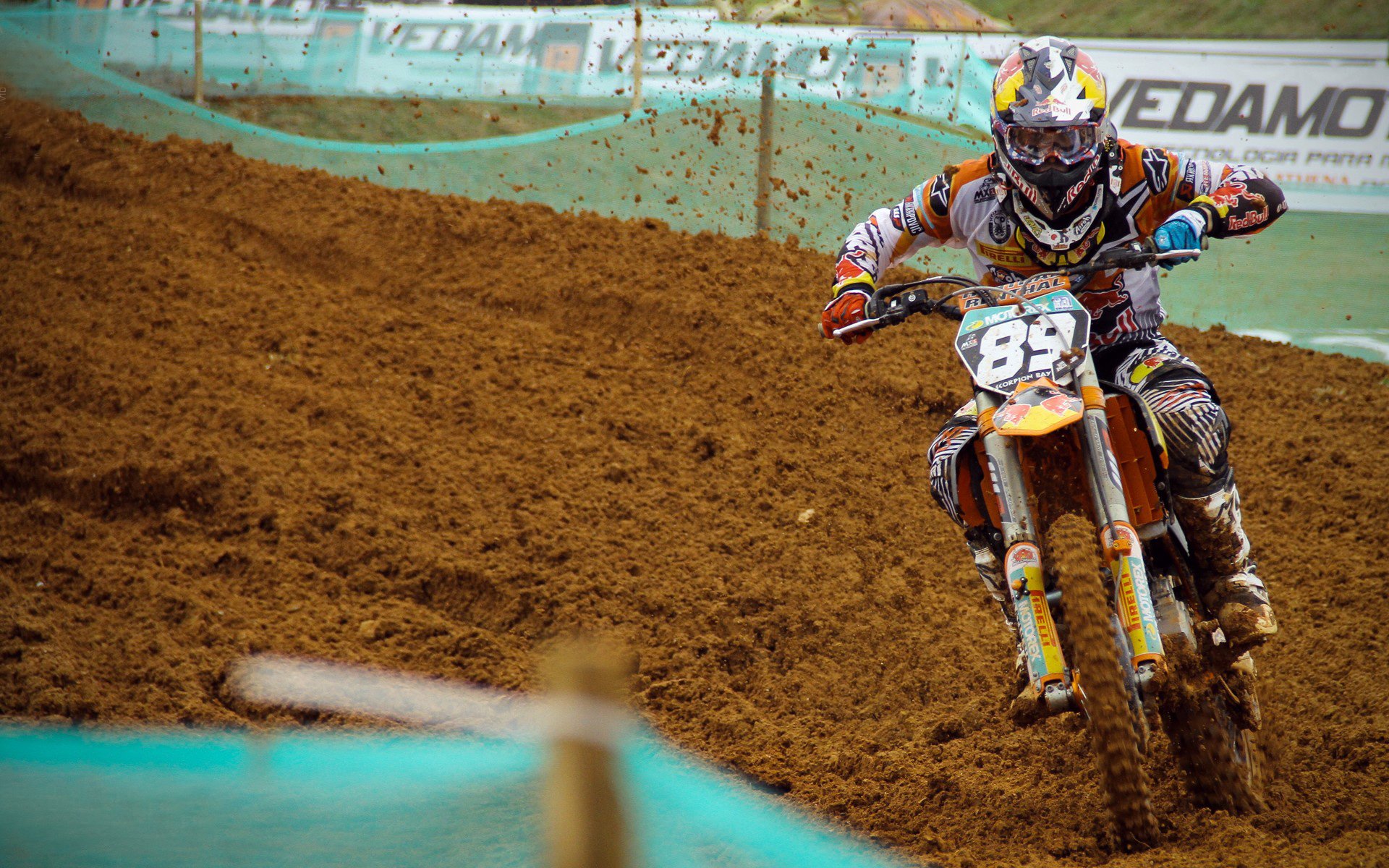 当帽子戏法遇见完美防线,阿尔瓦雷斯与马赛的唯一性之夜